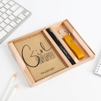 Подарочный набор &laquo;Girl&raquo;: обложка для паспорта ПВХ, брелок и ручка пластик