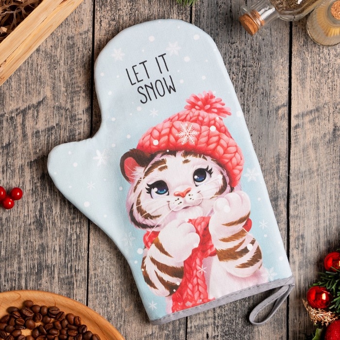 Новый год. Варежка-прихватка &laquo;Новый год: Winter fun&raquo; 20х28см,саржа, 100% х/л, ватин 250г/м2