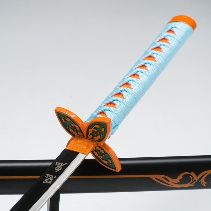 Сувенирное оружие Сувенирное оружие "Катана Нобу" 75 см, клинок 48 см, рукоять голубая, на подставке
