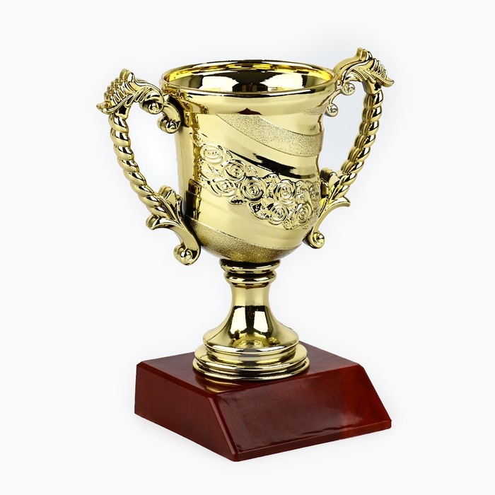 Кубок 105, наградная фигура, золото, подставка пластик, 12,2 х 10,3 х 6,5 см Кубок 105, наградная фигура, золото, подставка пластик, 12,2 х 10,3 х 6,5 см