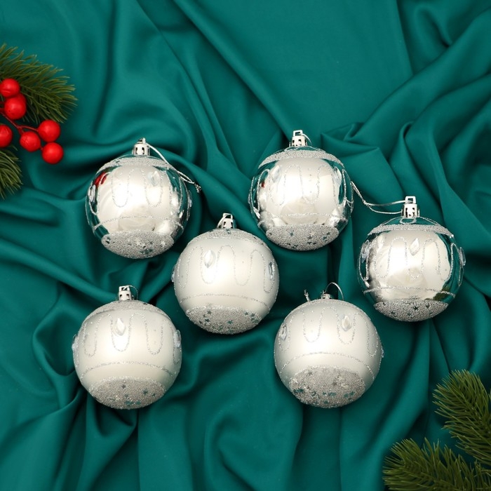 Набор шаров пластик d-7 см, 6 шт Набор шаров пластик d-7 см, 6 шт "Карнавальная ночь" серебро