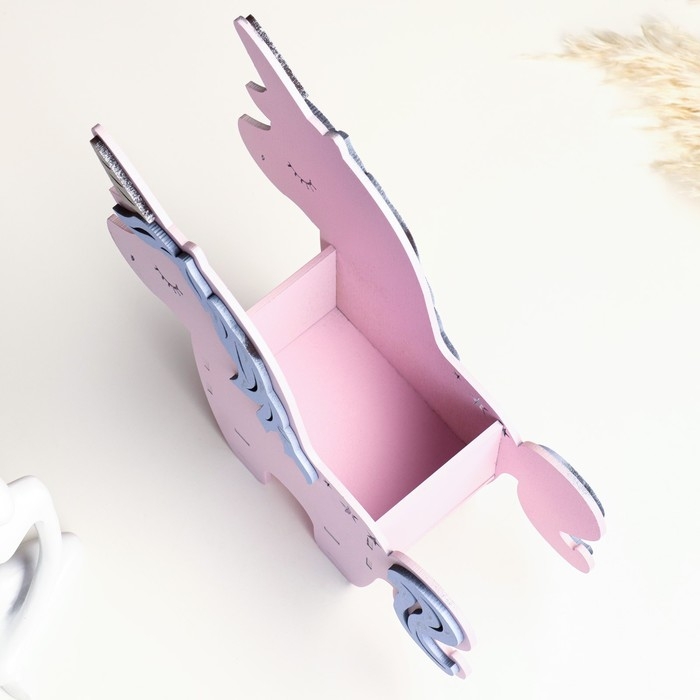 Кашпо деревянное 21.5&times;7&times;21 см уникальное "Единорог", розовый сиреневый