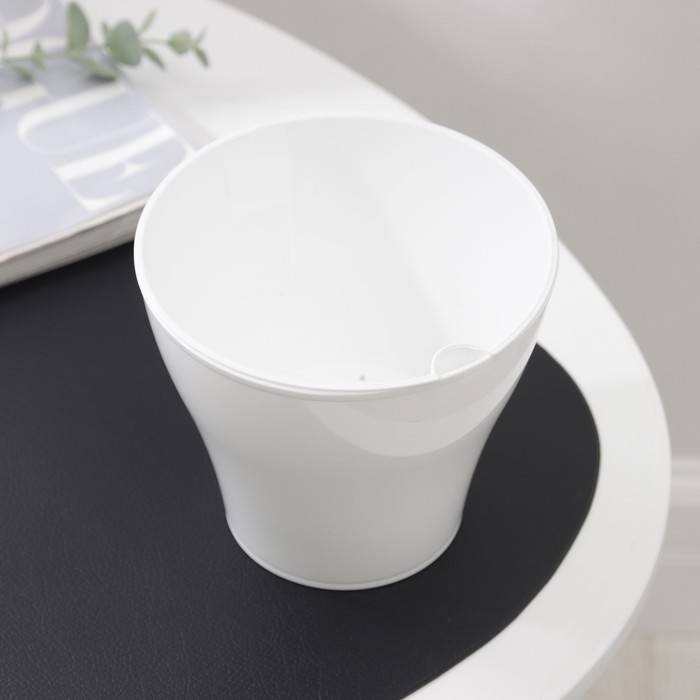 Кашпо для цветов со вставкой &laquo;Афина&raquo;, 1 л, цвет белый