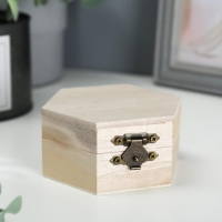 Шкатулка для росписи шестигранник 9х4,5х8 см Шкатулка для росписи шестигранник 9х4,5х8 см