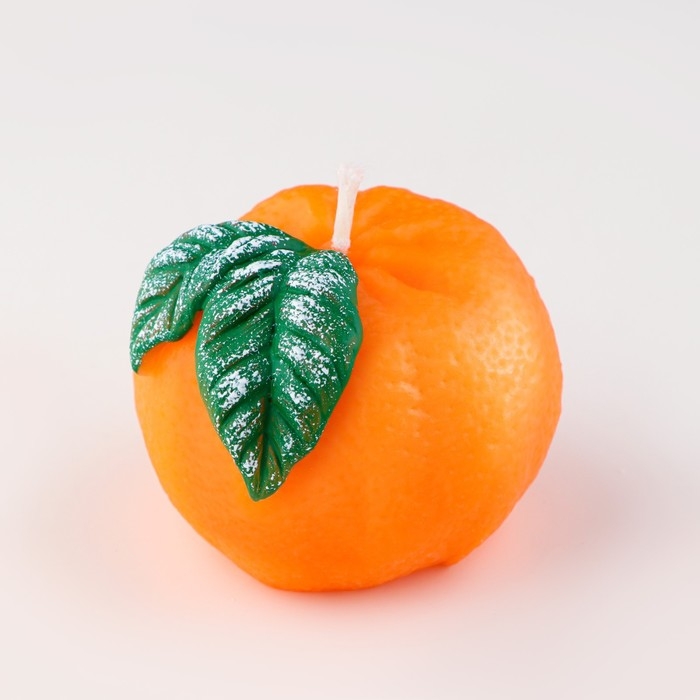 Декоративная свеча Декоративная свеча "Мандарин с листочком", 6х6х5 см