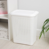 Корзина бельевая с крышкой, 30 л, 37×26×46,5 см, цвет МИКС Корзина бельевая с крышкой, 30 л, 37×26×46,5 см, цвет МИКС