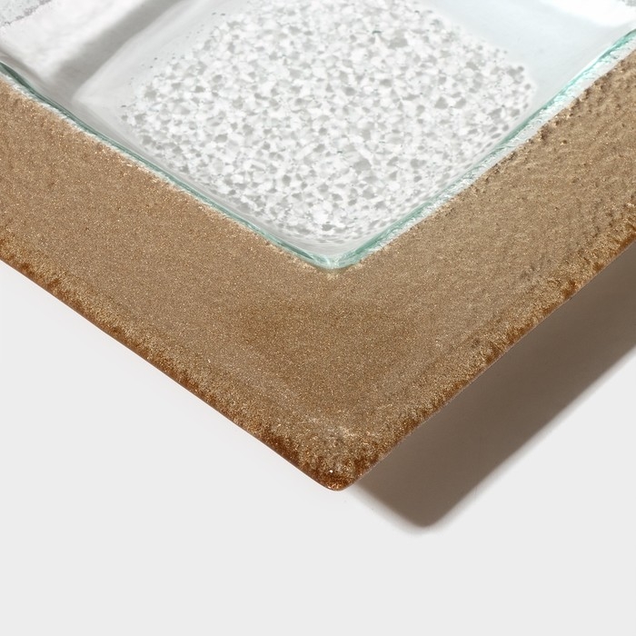 Менажница 4 секции Magistro &laquo;Сияние&raquo;, 25&times;25&times;2 см, цвет золотой