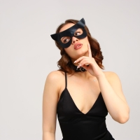 Карнавальный набор &laquo;Сильная и независимая&raquo;, маска, чокер, термопринт