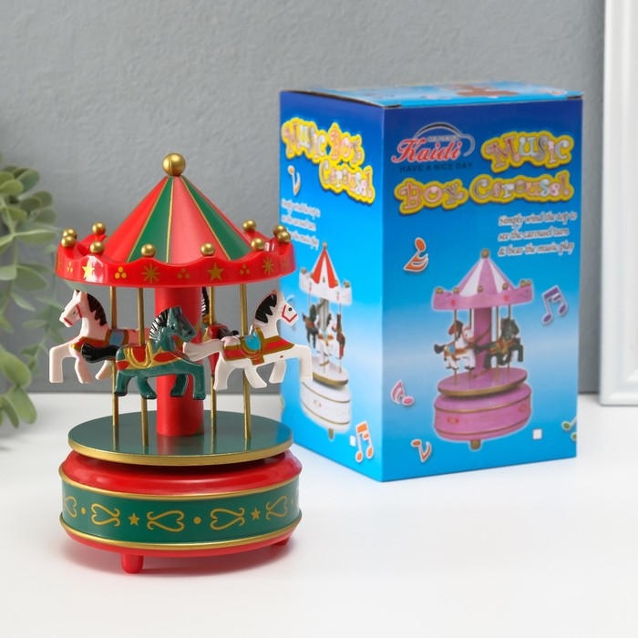 Сувенир пластик музыкальный механ. "Карусель - лошадки" зелёно-красный 10,5х10,5х17,5 см