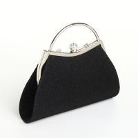 Сумка-клатч на фермуаре, цвет чёрный