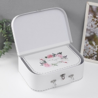 Шкатулка картон сундучок "Цветочный букет" набор 3 шт 29,5х19х10 22х15х8,5 25,5х17х9 см Шкатулка картон сундучок "Цветочный букет" набор 3 шт 29,5х19х10 22х15х8,5 25,5х17х9 см