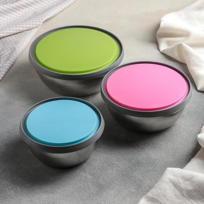 Набор салатников из нержавеющей стали с крышками &laquo;Яркая сталь&raquo;, 3 шт: d=12 см, d=14 см, d=16 см, 800 мл, 600 мл, 400 мл, цвет МИКС