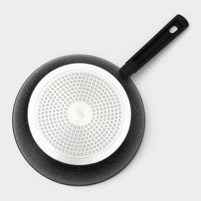 Сковорода Доляна &laquo;Первый дом&raquo;, d=28 см, h=8 см, индукция, цвет чёрный