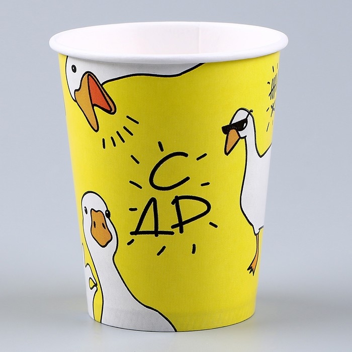 Набор бумажной посуды «Гуси»: 6 тарелок, 1 гирлянда, 6 стаканов, 6 колпаков Набор бумажной посуды «Гуси»: 6 тарелок, 1 гирлянда, 6 стаканов, 6 колпаков