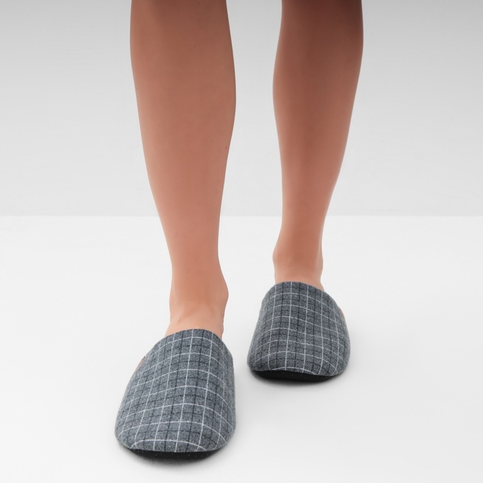 Тапочки женские, размер 38-39, цвет серый Тапочки женские, размер 38-39, цвет серый