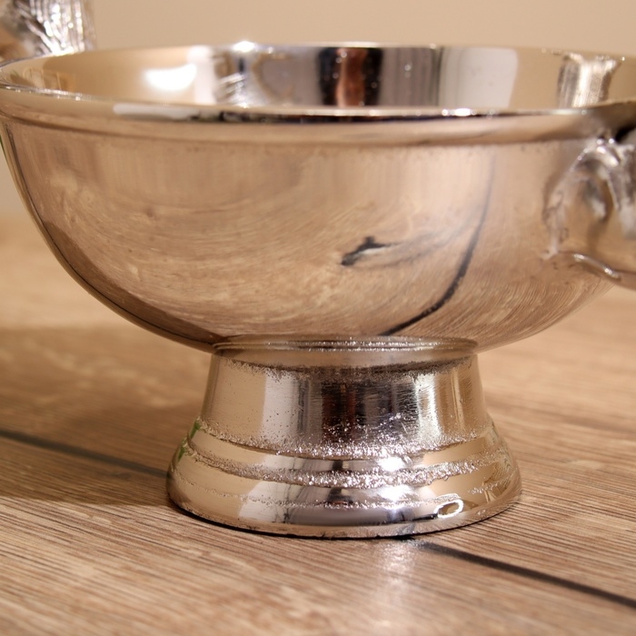 Ваза Ваза "Олени" алюминий 26х16х20 см