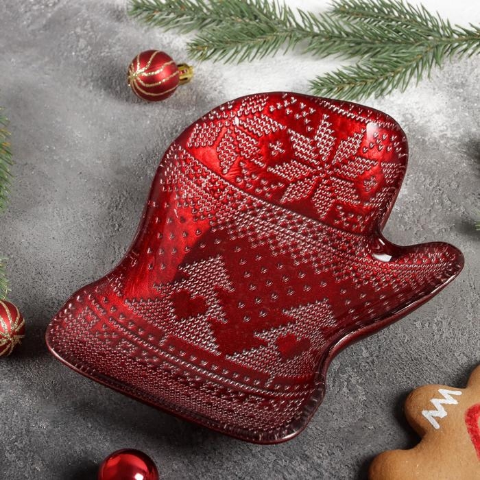 Блюдо сервировочное «Рукавица Санты», 23 см, цвет красный Блюдо сервировочное «Рукавица Санты», 23 см, цвет красный