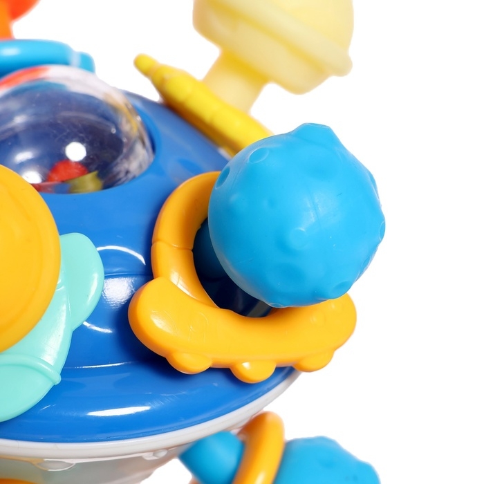 Погремушка с прорезывателем «Летающая тарелка» Погремушка с прорезывателем «Летающая тарелка»