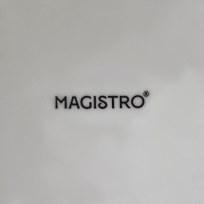 Подставка для тортов и десертов фарфоровая Magistro &laquo;Лакомка&raquo;, d=30 см