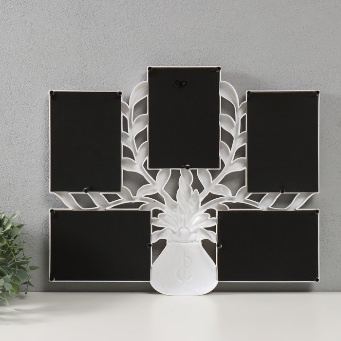 Фоторамка пластик на 5 фото 10х15 Фоторамка пластик на 5 фото 10х15 "Мешочек денежного дерева" белая 45х38,5х2,5 см