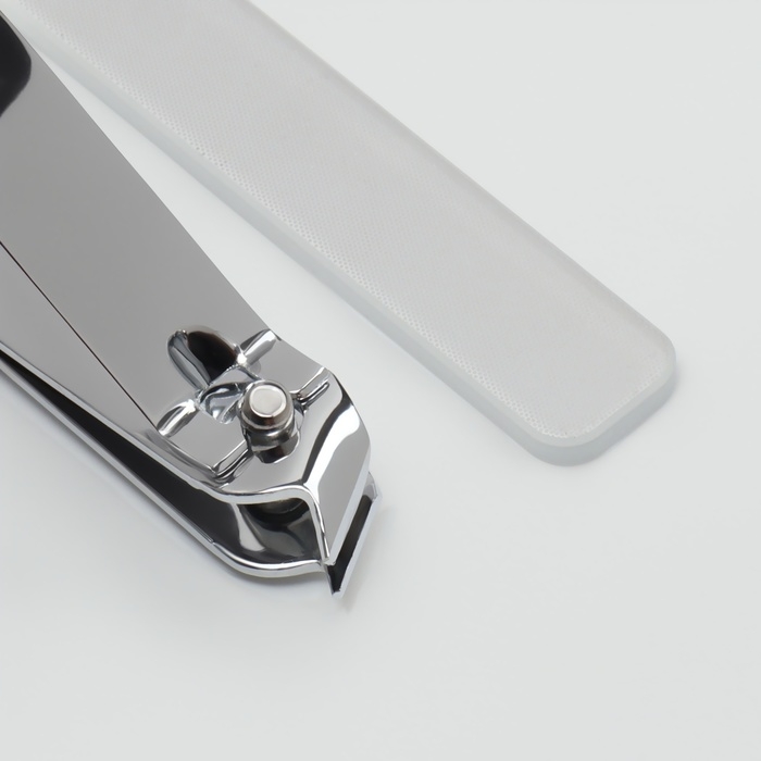 Набор маникюрный, 4 предмета, в раздвижном футляре, цвет бежевый Набор маникюрный, 4 предмета, в раздвижном футляре, цвет бежевый