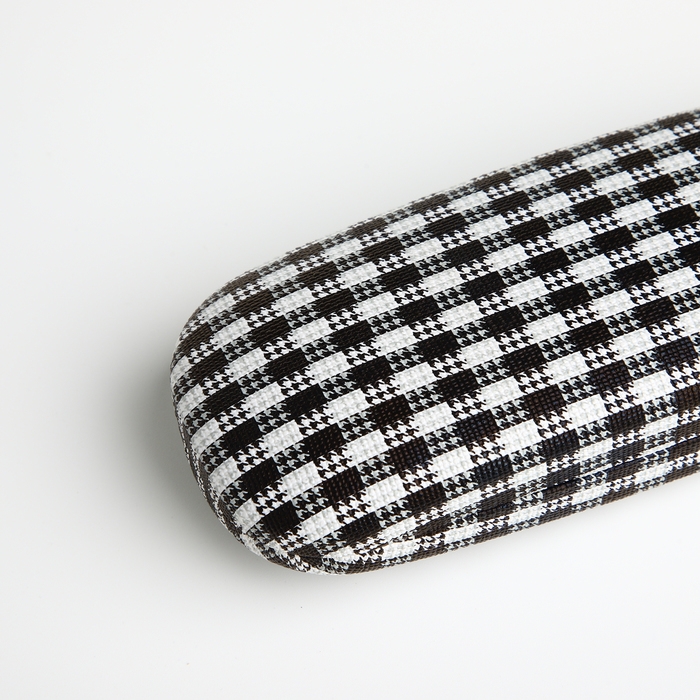 Футляр для очков на хлопушке, длина 16 см, цвет чёрный