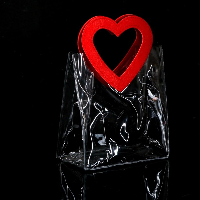 Пакет подарочный из ПВХ Красный 20Х18Х10 см Пакет подарочный из ПВХ Красный 20Х18Х10 см