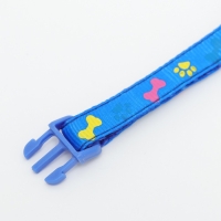 Ошейник двухслойный с фастексом "Разноцветные косточки" 30 х 1 см, синий