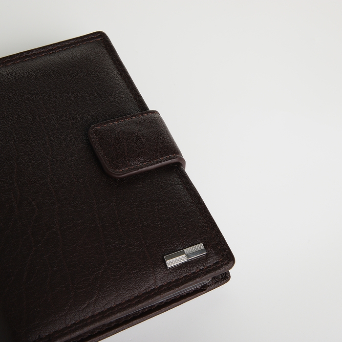 Портмоне мужское на магните 3 в 1, отдел для автодокументов, паспорта, цвет коричневый Портмоне мужское на магните 3 в 1, отдел для автодокументов, паспорта, цвет коричневый