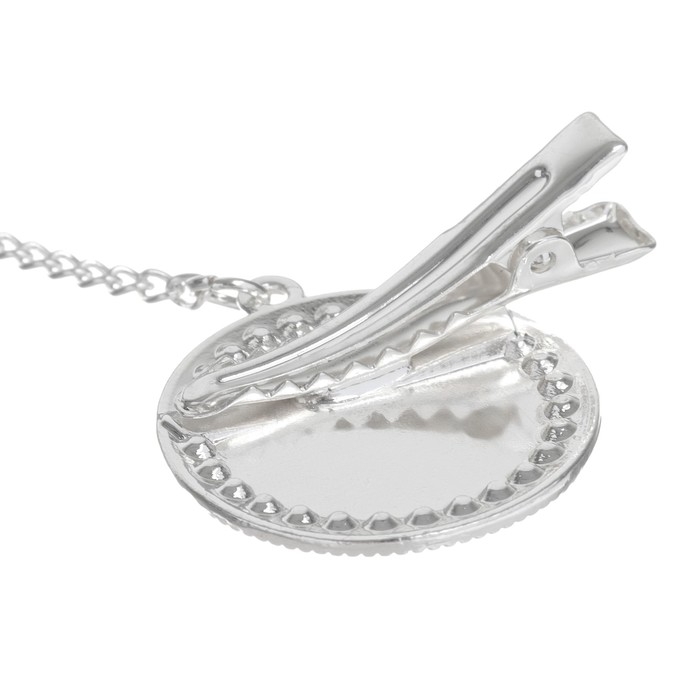 Соска - пустышка силиконовая ортодонтическая «LITTLE ANGEL», от 6 мес., с колпачком + держатель - цепочка, цвет серебренный, стразы Соска - пустышка силиконовая ортодонтическая «LITTLE ANGEL», от 6 мес., с колпачком + держатель - цепочка, цвет серебренный, стразы