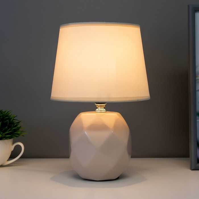 Лампа настольная 08946/1 E14 40Вт бежевый 17х17х28 см RISALUX