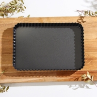 Форма для выпечки Доляна «Жаклин. Рифленый прямоугольник», 31×21×3 см, съёмное дно, антипригарное покрытие, цвет чёрный Форма для выпечки Доляна «Жаклин. Рифленый прямоугольник», 31×21×3 см, съёмное дно, антипригарное покрытие, цвет чёрный