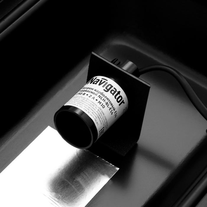 Крышка для аквариума Крышка для аквариума "Атолл", 20 литра, с патроном Е14, 42 х 17 см