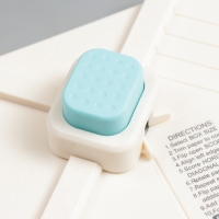 Доска для создания коробок и конвертов и бантиков с дыроколом для углов 5х34х18,5 см Доска для создания коробок и конвертов и бантиков с дыроколом для углов 5х34х18,5 см