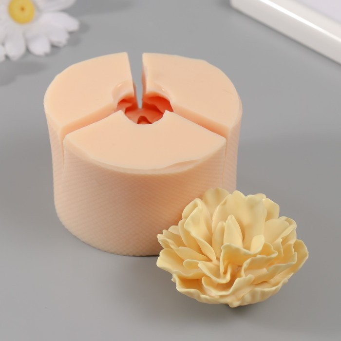 Молд силиконовый "Пион мадагаскар" d=6 cм, высота 4,5 см МИКС