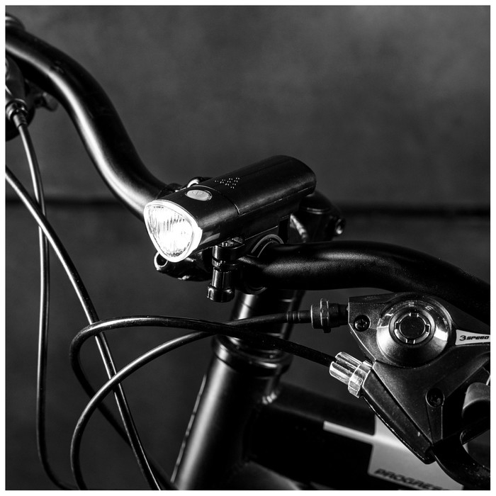 Фонарь велосипедний передний FX-369 , 5 диодов, 3 функции Фонарь велосипедний передний FX-369 , 5 диодов, 3 функции