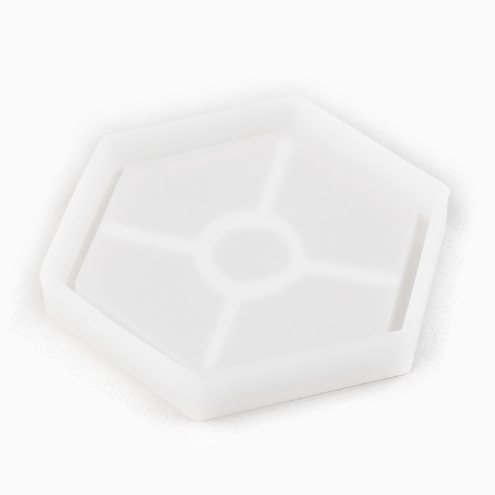 Молд силиконовый универсальный. Формочка для творчества «Поддон Шестиугольник», 10,5 х 12 см Молд силиконовый универсальный. Формочка для творчества «Поддон Шестиугольник», 10,5 х 12 см