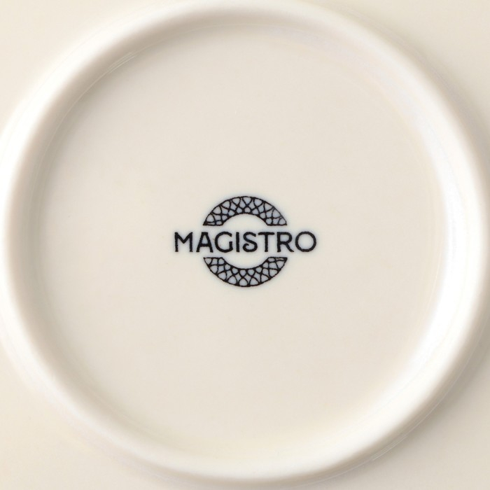 Салатник фарфоровый Magistro Ocean, 900 мл, цвет голубой Салатник фарфоровый Magistro Ocean, 900 мл, цвет голубой