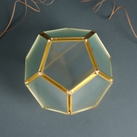 Подсвечник стекло, металл "Гранённый шар" прозрачный 16х16х14 см Подсвечник стекло, металл "Гранённый шар" прозрачный 16х16х14 см