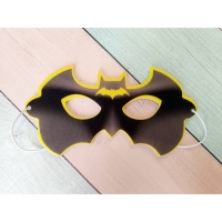 Кукольный театр. Маска &laquo;Летучая мышь&raquo;