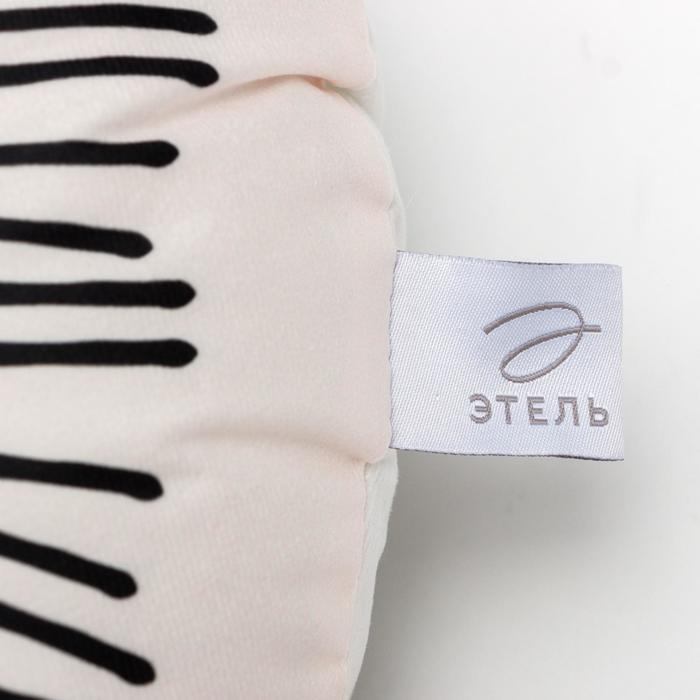 Подушка декоративная Этель &laquo;Лев&raquo;, 40х40 см, велюр, 100% полиэстер