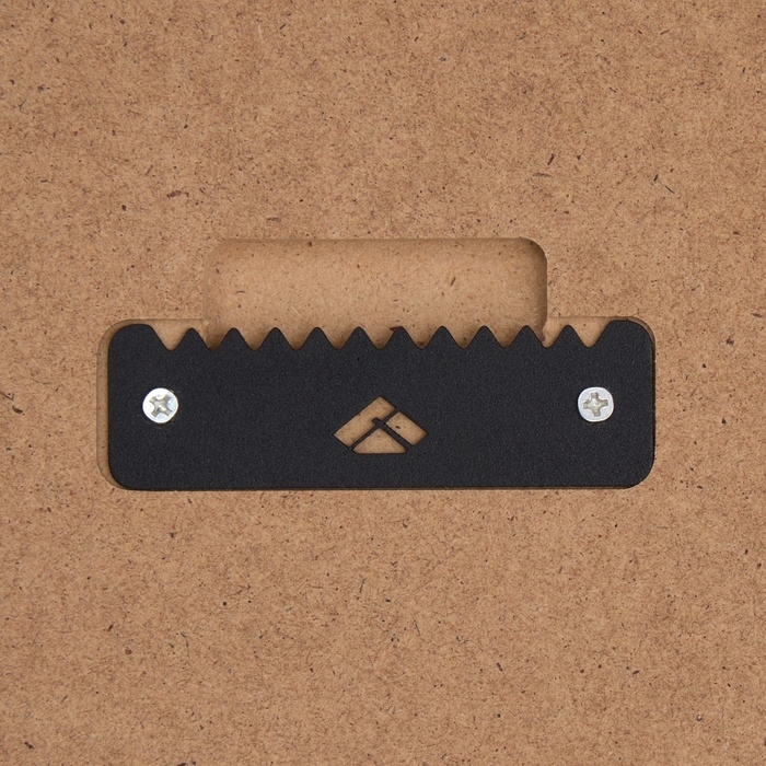 Зеркало настенное Зеркало настенное "Чёрный Рубин", в круглом корпусе, d=50,5см