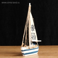 Корабль сувенирный с подсветкой 16*5*26см Корабль сувенирный с подсветкой 16*5*26см