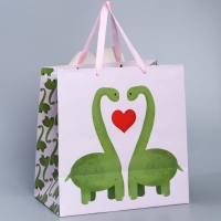 Пакет подарочный, упаковка, &laquo;Динозавры&raquo;, 30 х 30 х 15 см