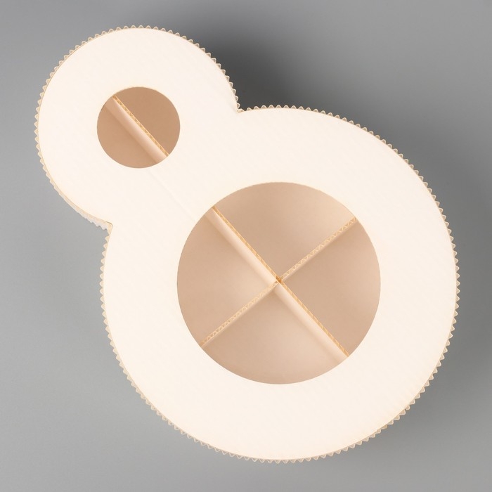 Коробка подарочная, кондитерская упаковка &laquo;8 марта&raquo; белая, 22 х 16 х 5 см