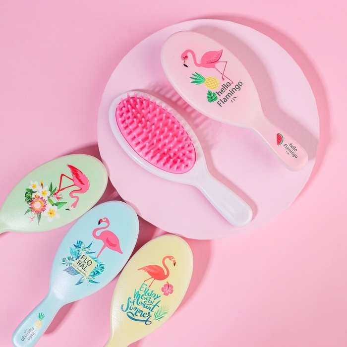 Расчёска - мини массажная, 4,5 × 13 см, цвет МИКС Расчёска - мини массажная, 4,5 × 13 см, цвет МИКС