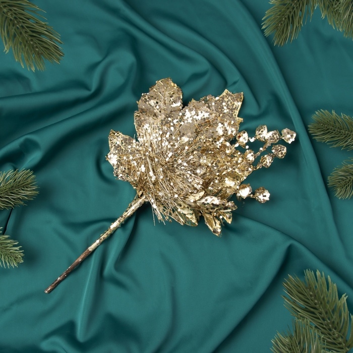 Декор Декор "Новогодняя грация" резные листья, 33х17 см, золото