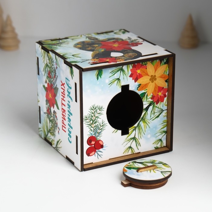 Копилка куб Копилка куб "Змея. Приятных сюрпризов" 10х10х10 см