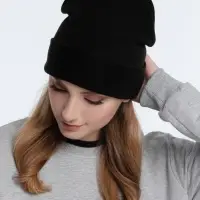 Шапка Real Talk, черная Шапка Real Talk, черная