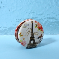 Зеркало складное &laquo;Париж&raquo;, d = 7,5 см, с увеличением, искусственная кожа, цвет бежевый